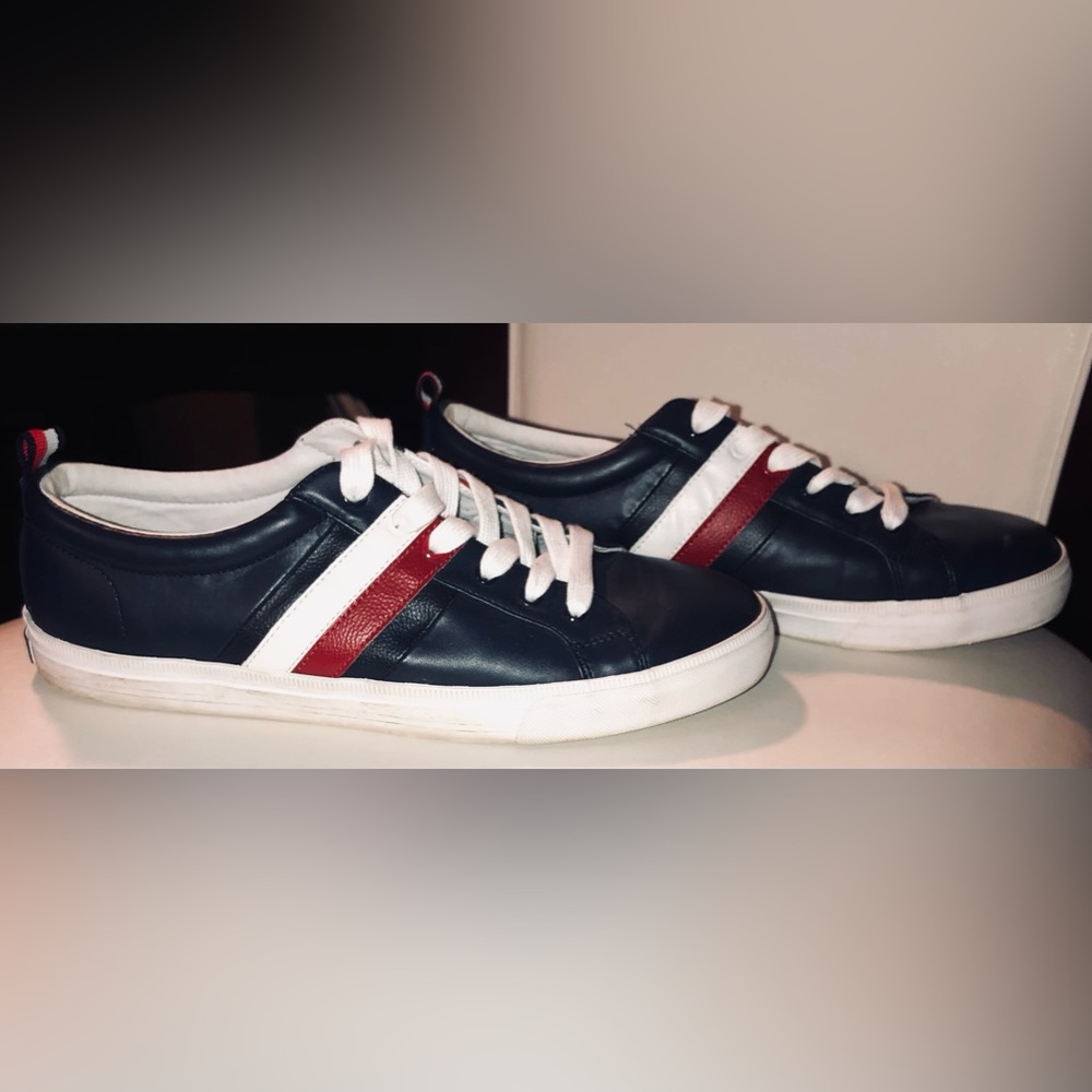 TOMMY HILFIGER sneakers